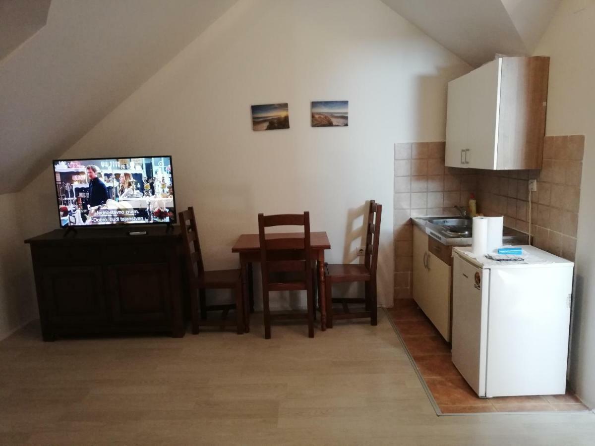 Apartman Marina 克瓦维卡 外观 照片