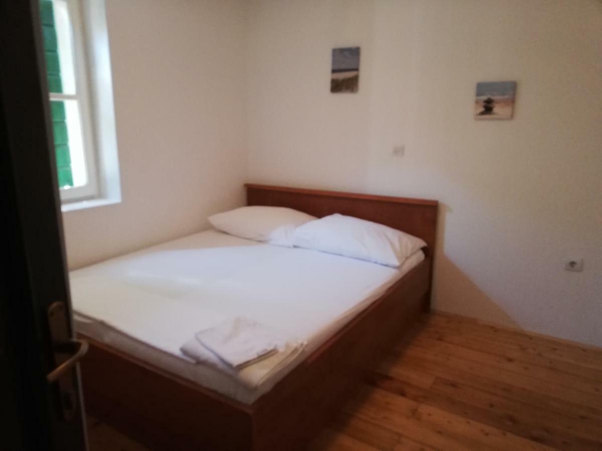 Apartman Marina 克瓦维卡 外观 照片